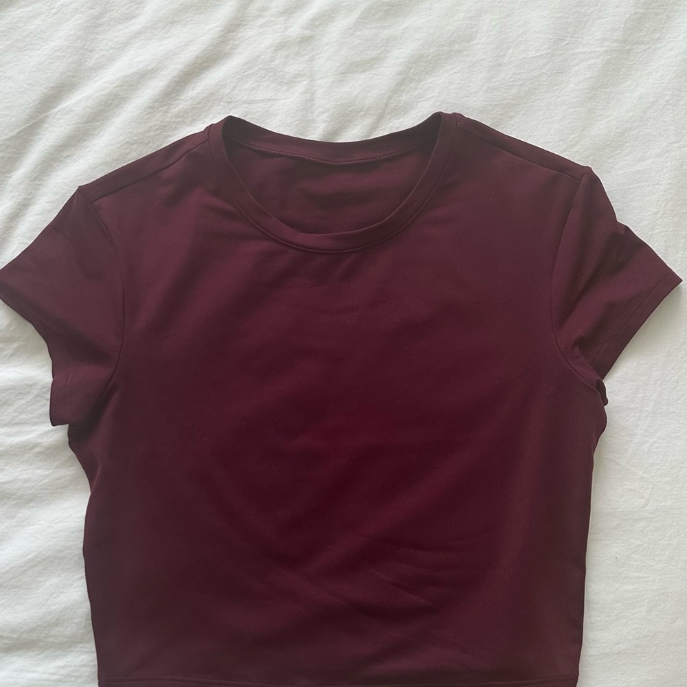 ALO Finesse Crop Top Tee Burgundy Small